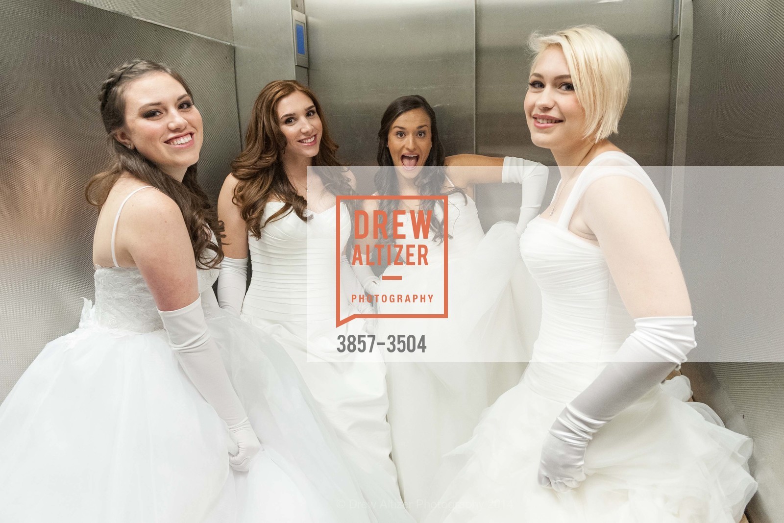Claire Solomon, Isabel Smith, Catherine Zimmer, Carolin Trocme, San Francisco Debutante Ball 2014, US, June 14th, 2014, Photo #3857-3504 Claire Solomon, Isabel Smith, Catherine Zimmer, Carolin Trocme, Photo #3857-3504