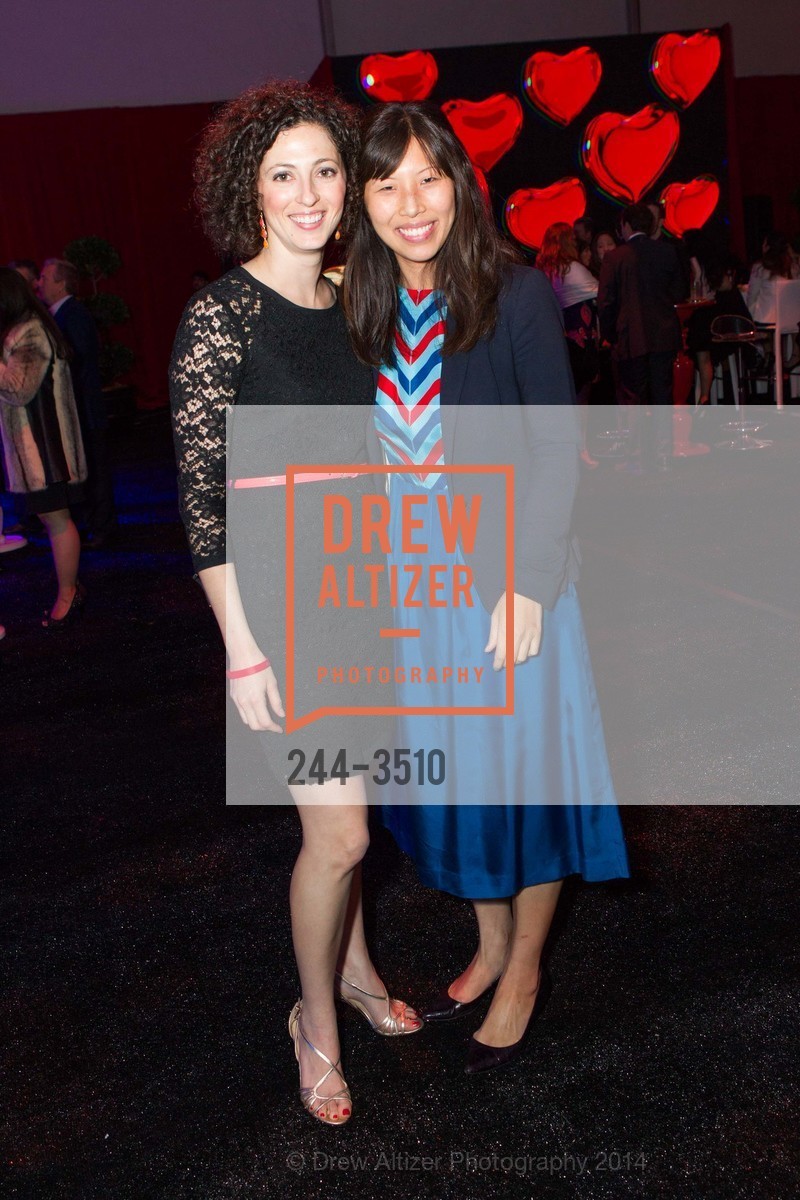 Amy Aysenne, Felicia Chow, Photo #244-3510