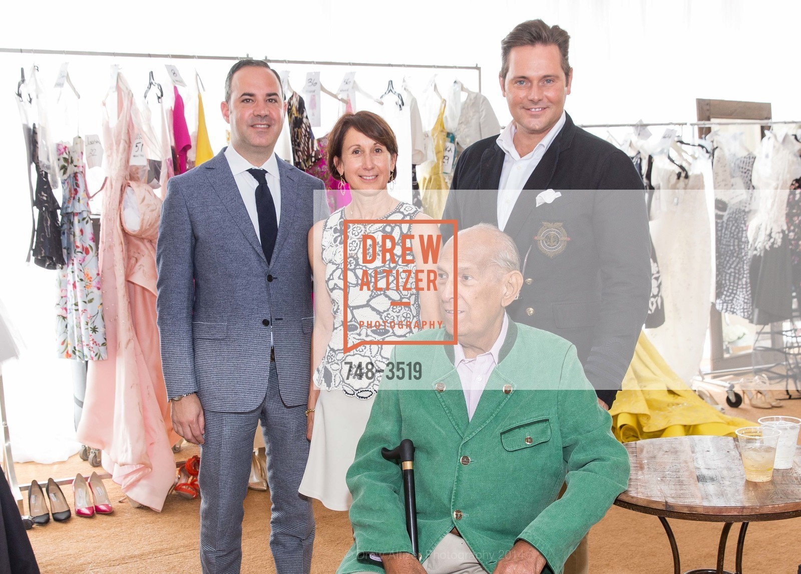 Robert Arnold-Kraft, Susan Maersk-Moller, Mark Briggs, Oscar Dela Renta, SAKS FIFTH AVENUE & THE LEAGUE TO SAVE LAKE TAHOE Present Oscar dela Renta Resort 2015 Collection, US, August 2nd, 2014, Photo #748-3519 Robert Arnold-Kraft, Susan Maersk-Moller, Mark Briggs, Oscar Dela Renta, Photo #748-3519
