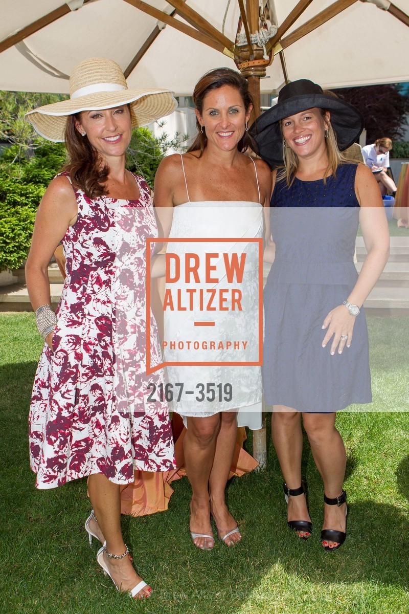 Brandee Barker, Lauren Klapper, Sarah Swanston, SAKS FIFTH AVENUE & THE LEAGUE TO SAVE LAKE TAHOE Present Oscar dela Renta Resort 2015 Collection, US, August 2nd, 2014, Photo #2167-3519 Brandee Barker, Lauren Klapper, Sarah Swanston, Photo #2167-3519