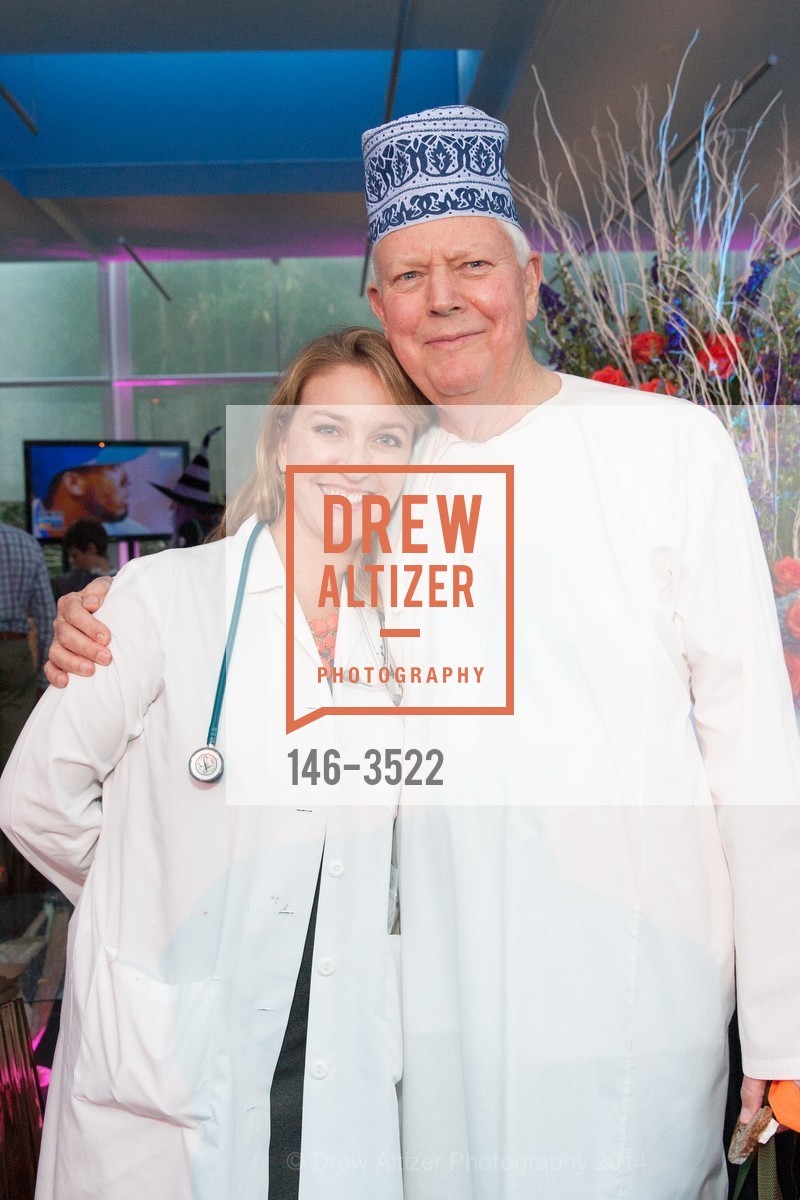 Lucy Hume Koukopoulos, Jerry Hume, California Academy of Sciences - SuperNatural Halloween 2014, US, October 25th, 2014, Photo #146-3522 Lucy Hume Koukopoulos, Jerry Hume, Photo #146-3522