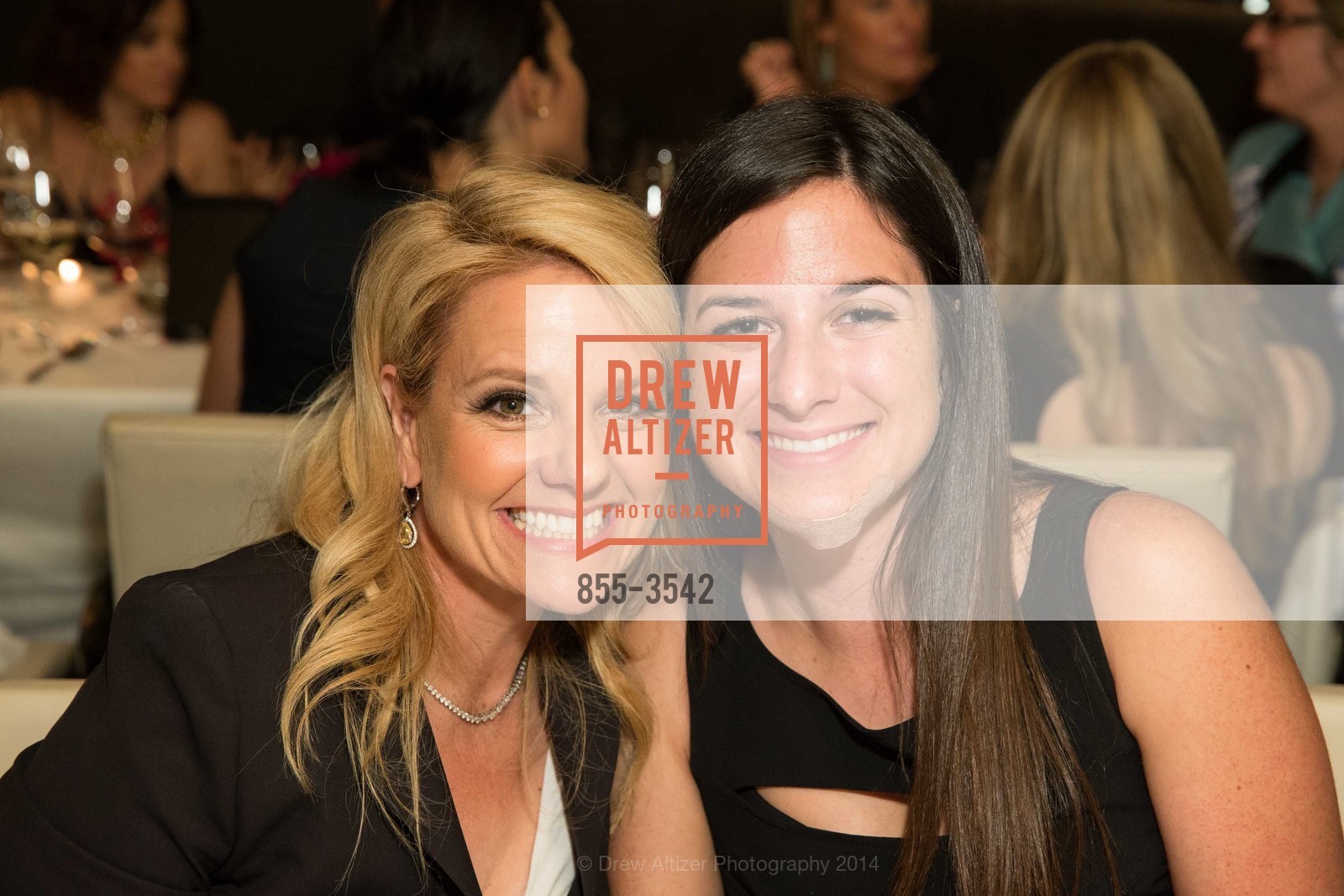 Gwynne Shotwell, Anna Gurevich, ELLE Hosts Women in Tech, US, June 18th, 2014, Photo #855-3542 Gwynne Shotwell, Anna Gurevich, Photo #855-3542