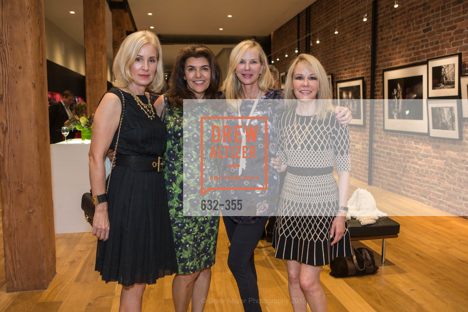 Jennifer Benham, Farnoosh Hariri, Diane Rice, Ellen Coleman, SFMOMA Contemporary Vision Award Launch Party, Leica. Leica, . 463 Bush St, October 8th, 2015, Photo #632-355 Jennifer Benham, Farnoosh Hariri, Diane Rice, Ellen Coleman, Photo #632-355