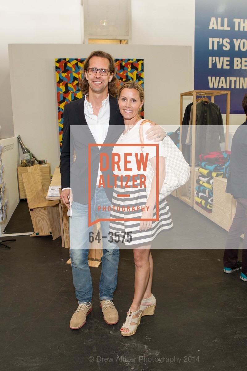 Stefan Larsson, Emma Theen Larsson, ART MARKET San Francisco Benefit Preview Gala, US, May 15th, 2014, Photo #64-3575 Stefan Larsson, Emma Theen Larsson, Photo #64-3575