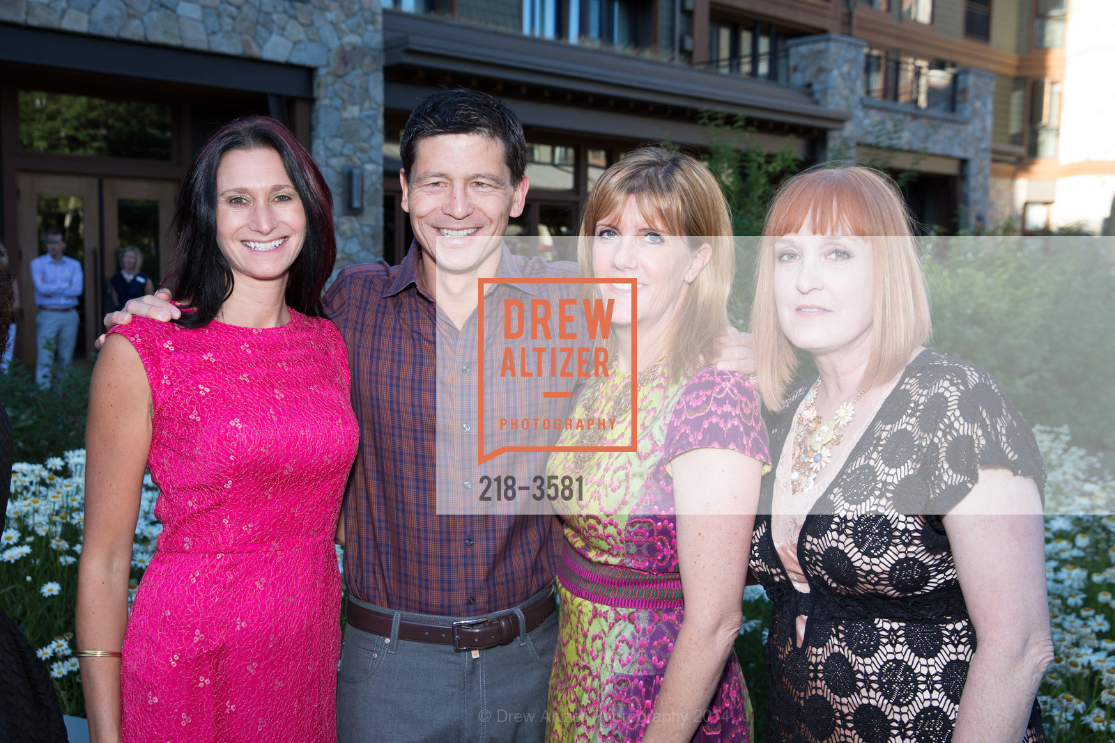 Darcy Collins, Todd Arris, Alison Willowghby, Rosalind San Felipe, LEAGUE TO SAVE LAKE TAHOE, Ritz-Carlton Cocktail Reception, US, August 1st, 2014, Photo #218-3581 Darcy Collins, Todd Arris, Alison Willowghby, Rosalind San Felipe, Photo #218-3581
