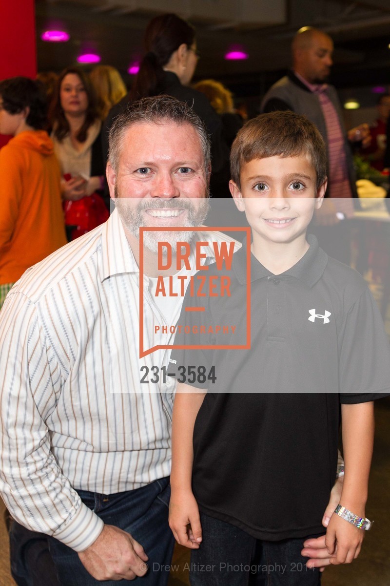 Owen Nolan, Dylan Nolan, HOLIDAY HEROES 2014, US, December 9th, 2014, Photo #231-3584 Owen Nolan, Dylan Nolan, Photo #231-3584