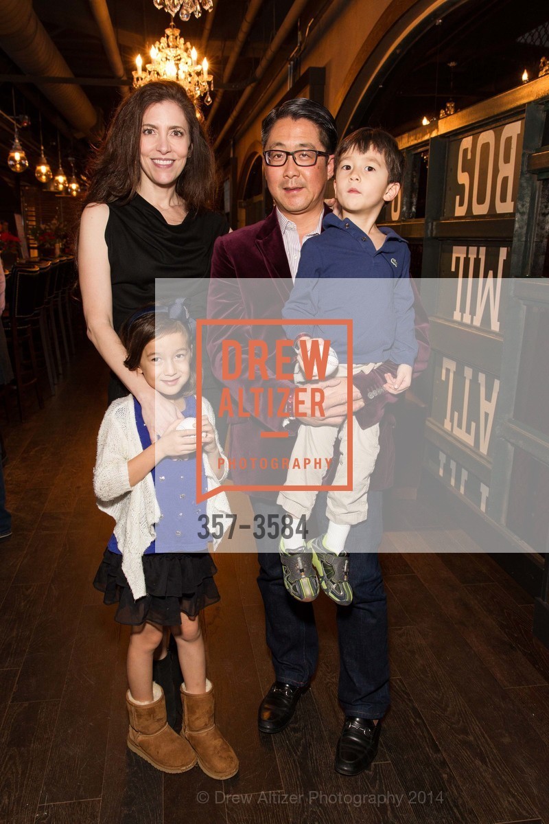 Letitia Kim, Michael Kim, Dashiell Kim, Anabel Kim, HOLIDAY HEROES 2014, US, December 9th, 2014, Photo #357-3584 Letitia Kim, Michael Kim, Dashiell Kim, Anabel Kim, Photo #357-3584