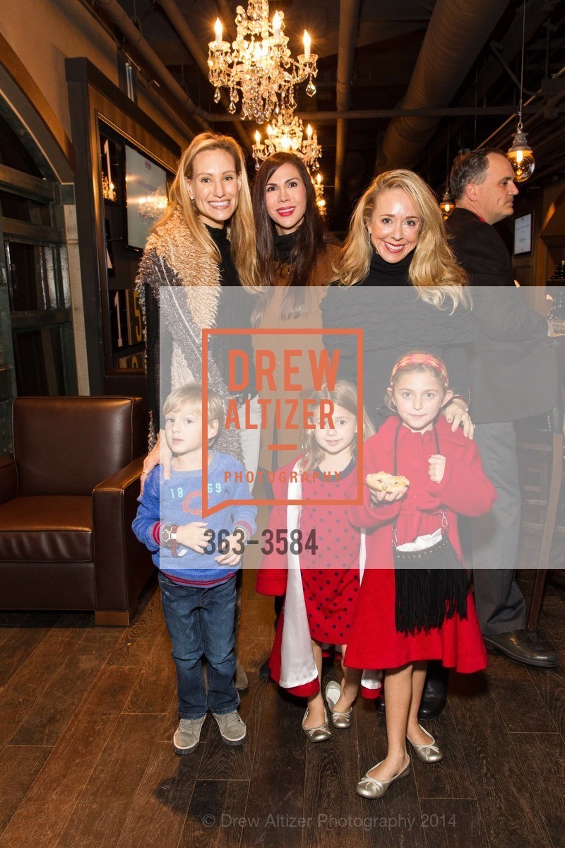 Rachel Bowman, Nicole Curran, Staci Cole, Cameron Bowman, Phoebe Cole, Sophia Cole, HOLIDAY HEROES 2014, US, December 9th, 2014, Photo #363-3584 Rachel Bowman, Nicole Curran, Staci Cole, Cameron Bowman, Phoebe Cole, Sophia Cole, Photo #363-3584