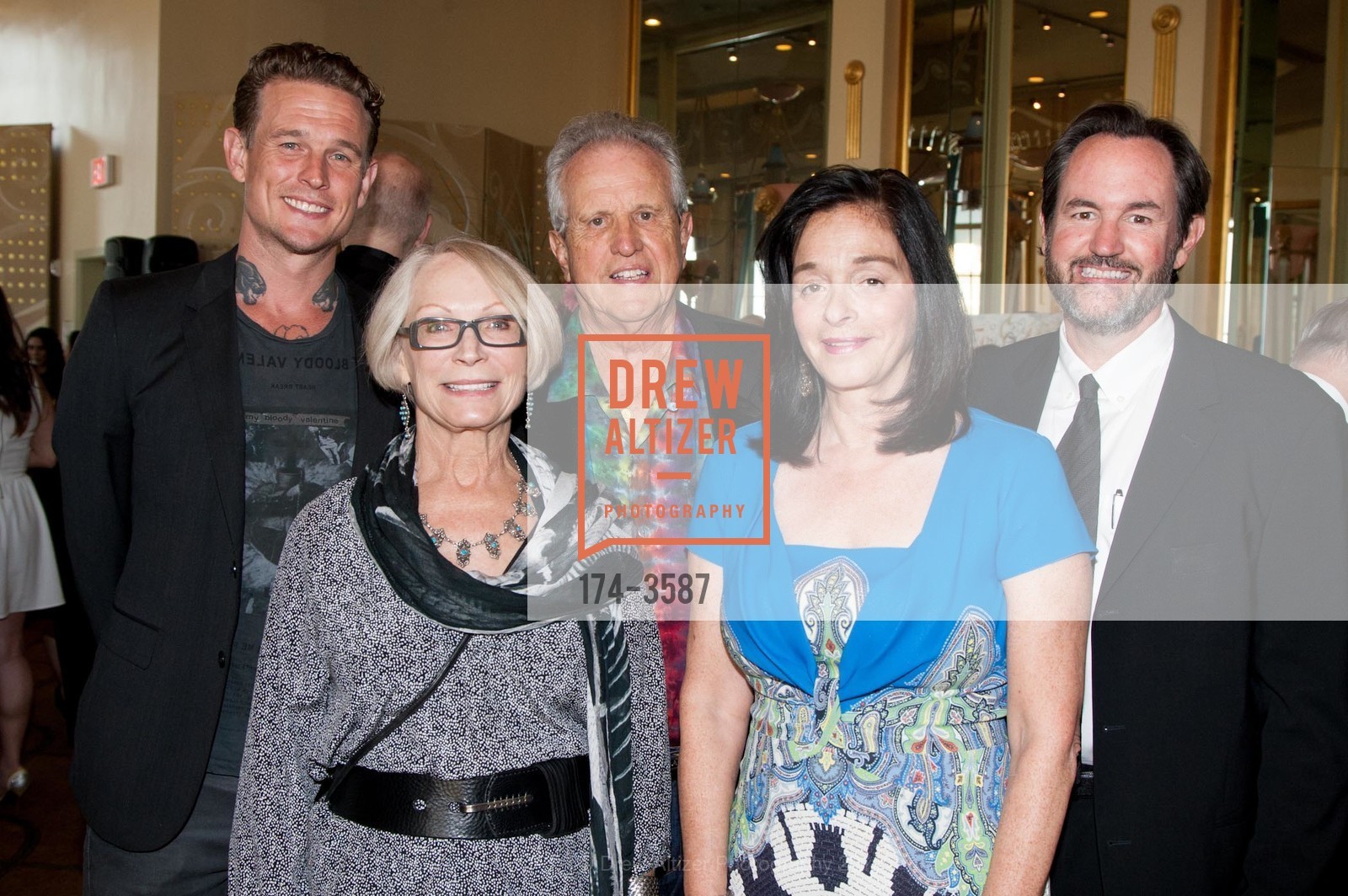 Chris Smith, Millicent Buxton-Smith, David Smith, Ellen Chaitin, Scott Sowle, BLACK TIE & TIE DYE 2014 Gala, US, May 16th, 2014, Photo #174-3587 Chris Smith, Millicent Buxton-Smith, David Smith, Ellen Chaitin, Scott Sowle, Photo #174-3587