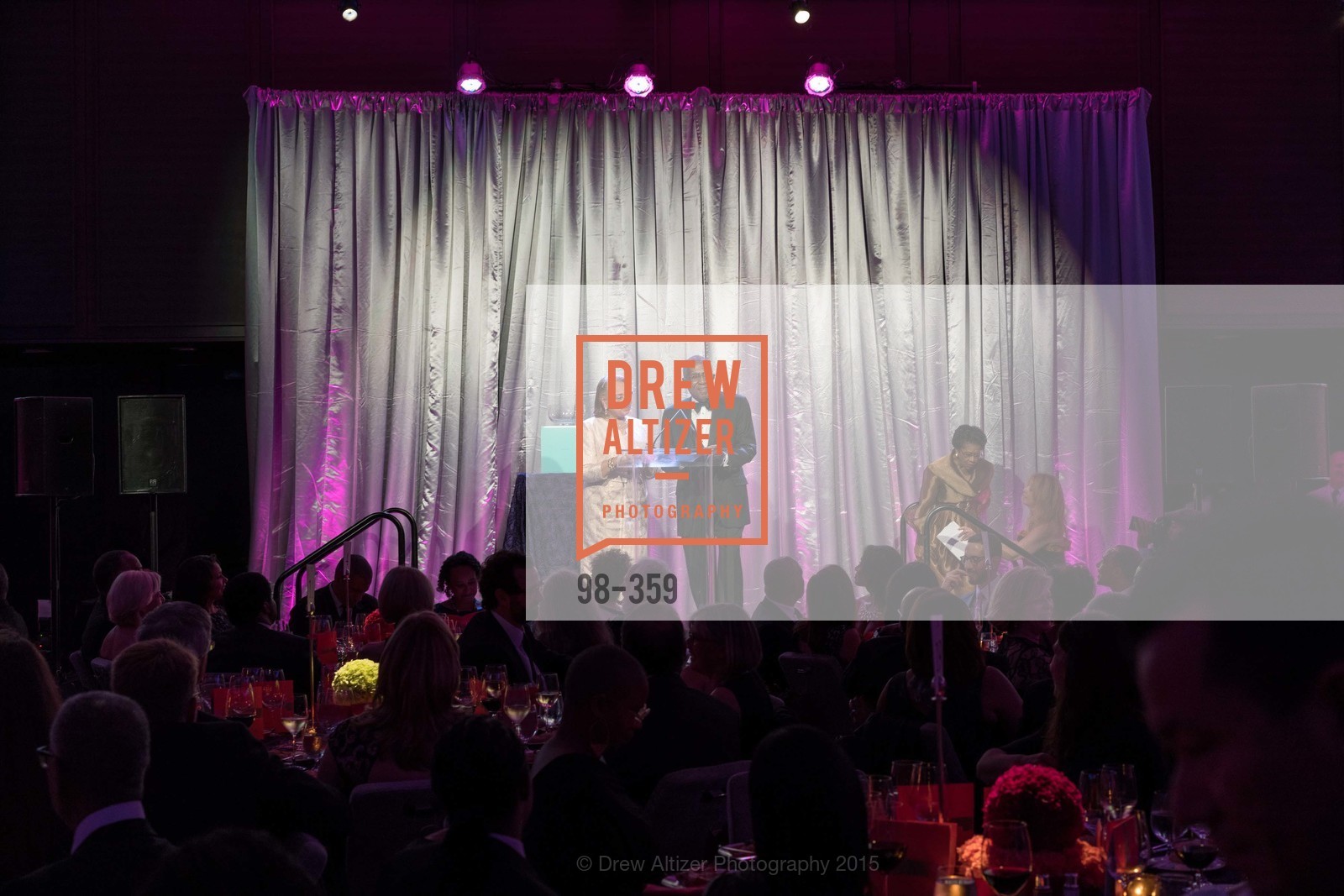 Jewelle Taylor Gibbs, James Lowell Gibbs, 2015 MoAD Gala: Finding the I in Diaspora, MoAD Museum & The St. Regis. MoAD Museum & The St. Regis, October 9th, 2015, Photo #98-359 Jewelle Taylor Gibbs, James Lowell Gibbs, Photo #98-359