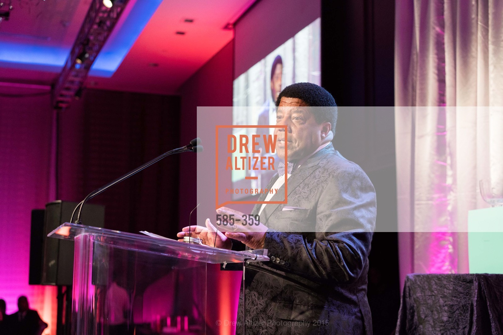 Lloyd Dean, 2015 MoAD Gala: Finding the I in Diaspora, MoAD Museum & The St. Regis. MoAD Museum & The St. Regis, October 9th, 2015, Photo #585-359 Lloyd Dean, Photo #585-359