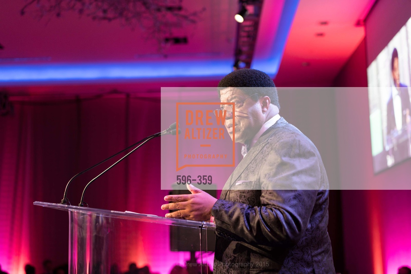 Lloyd Dean, 2015 MoAD Gala: Finding the I in Diaspora, MoAD Museum & The St. Regis. MoAD Museum & The St. Regis, October 9th, 2015, Photo #596-359 Lloyd Dean, Photo #596-359