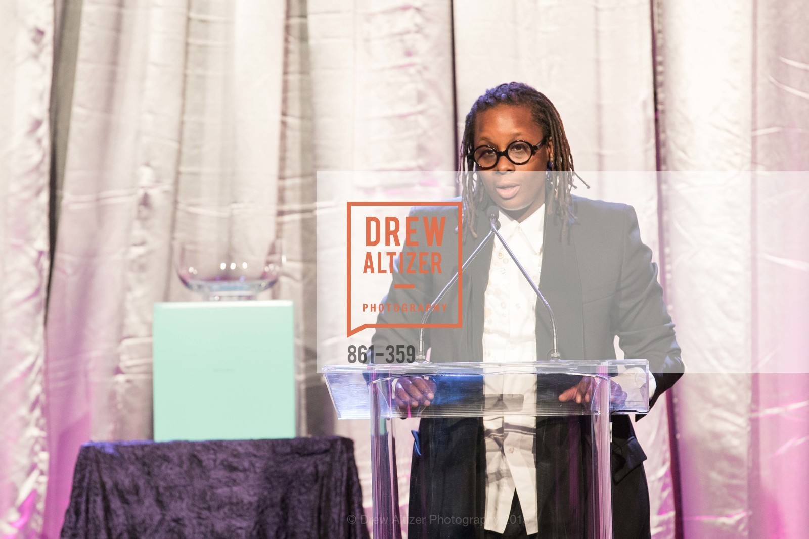 Mickelene Thomas, 2015 MoAD Gala: Finding the I in Diaspora, MoAD Museum & The St. Regis. MoAD Museum & The St. Regis, October 9th, 2015, Photo #861-359 Mickelene Thomas, Photo #861-359