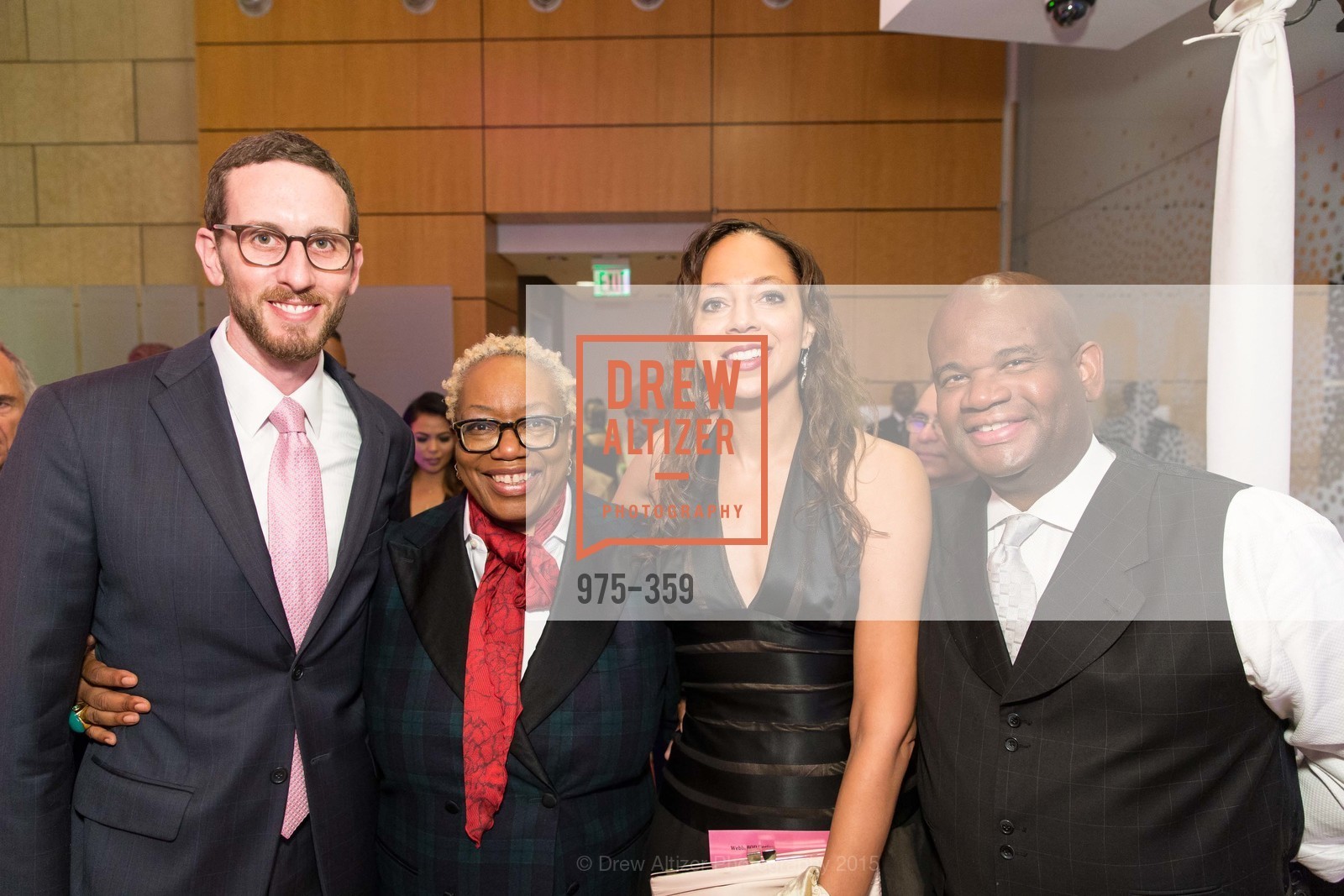 Scott Wiener, Linda Harrison, Dorian Webb, Pete Spears, 2015 MoAD Gala: Finding the I in Diaspora, MoAD Museum & The St. Regis. MoAD Museum & The St. Regis, October 9th, 2015, Photo #975-359 Scott Wiener, Linda Harrison, Dorian Webb, Pete Spears, Photo #975-359