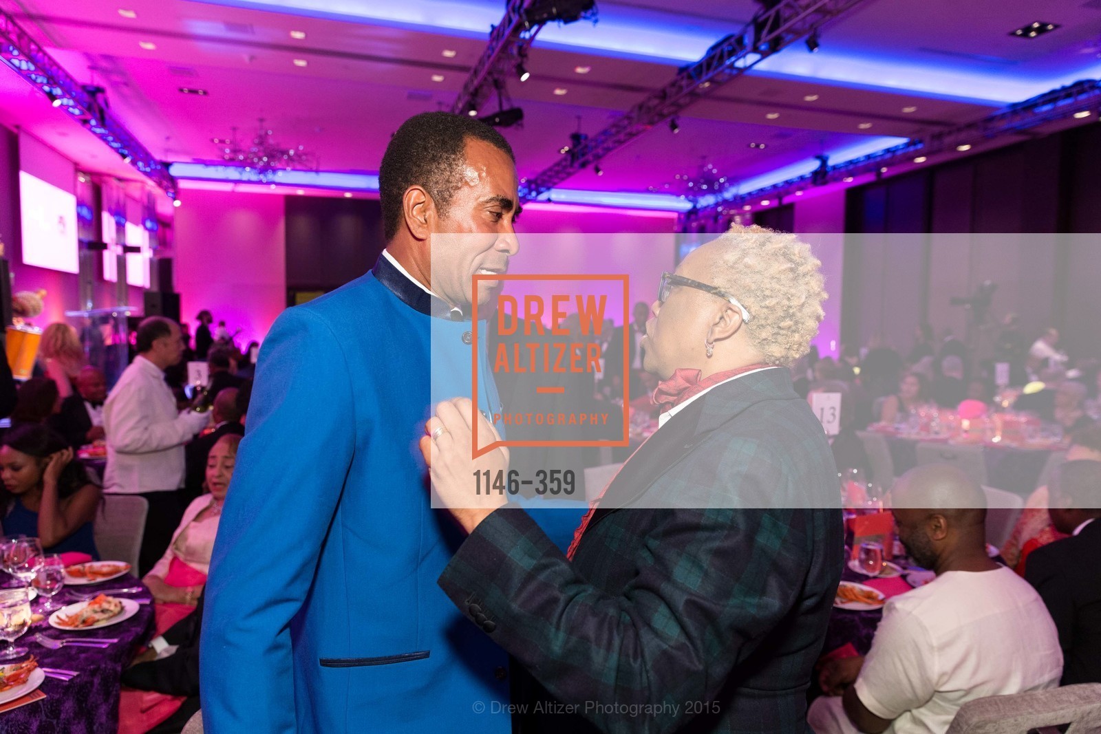 Lowell Gibbs, Linda Harrison, 2015 MoAD Gala: Finding the I in Diaspora, MoAD Museum & The St. Regis. MoAD Museum & The St. Regis, October 9th, 2015, Photo #1146-359 Lowell Gibbs, Linda Harrison, Photo #1146-359