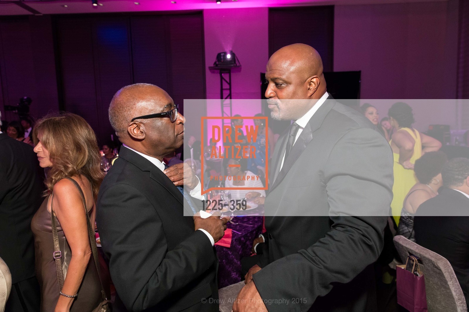 Michael Warr, 2015 MoAD Gala: Finding the I in Diaspora, MoAD Museum & The St. Regis. MoAD Museum & The St. Regis, October 9th, 2015, Photo #1225-359 Michael Warr, Photo #1225-359