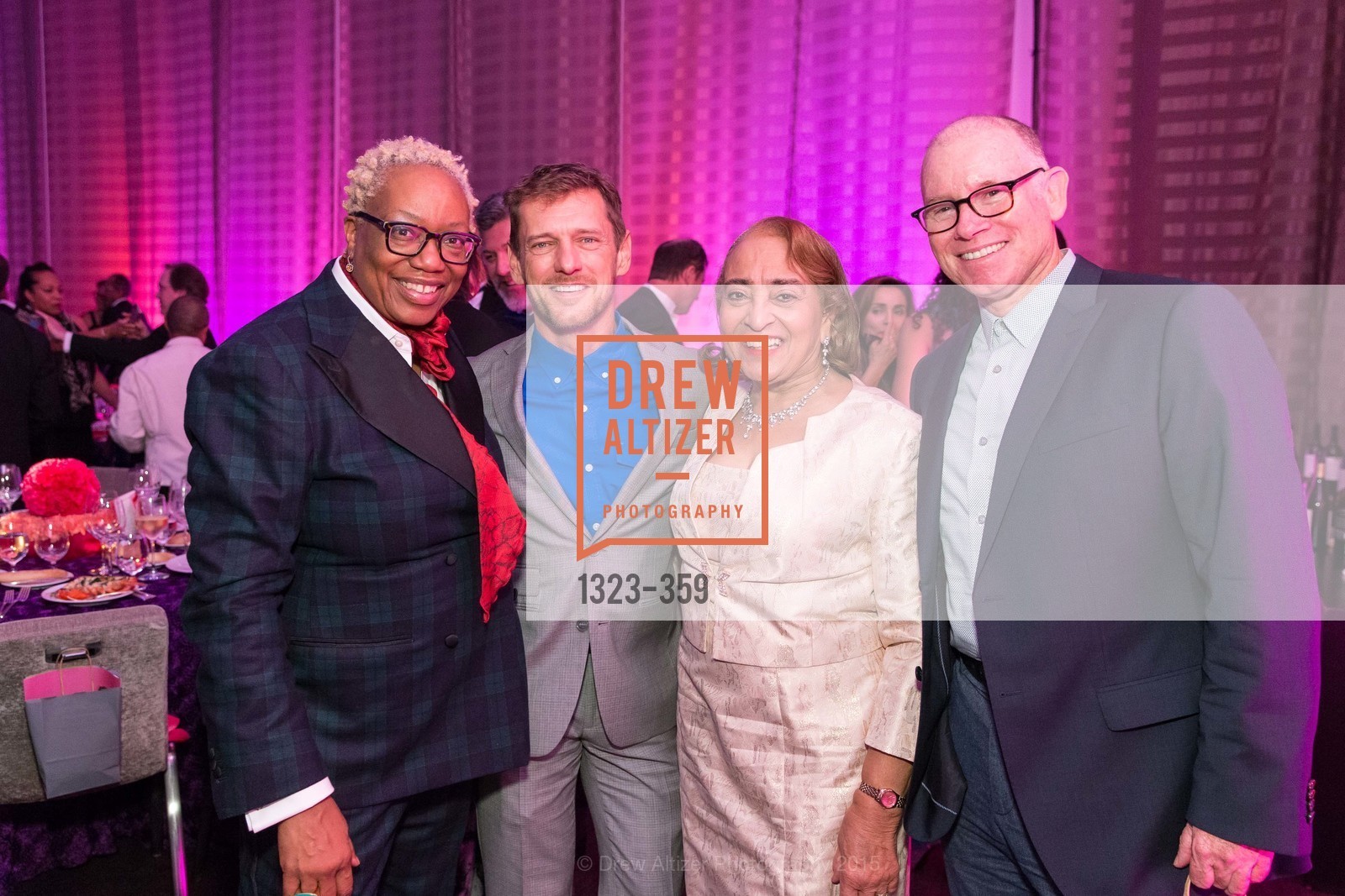 Linda Harrison, Dale Becker, Jewelle Taylor Gibbs, Cole Kinney, 2015 MoAD Gala: Finding the I in Diaspora, MoAD Museum & The St. Regis. MoAD Museum & The St. Regis, October 9th, 2015, Photo #1323-359 Linda Harrison, Dale Becker, Jewelle Taylor Gibbs, Cole Kinney, Photo #1323-359
