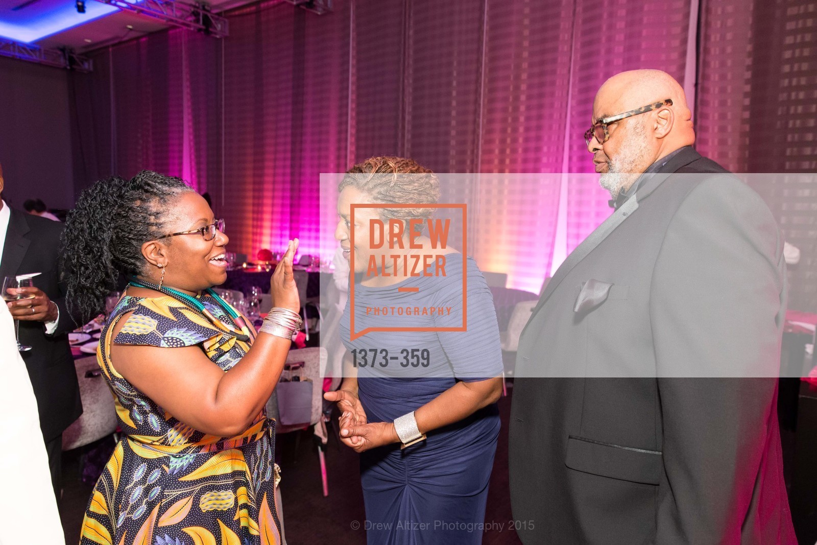 Shiree Dyson, CCH Pounder, Gregory Edwards, 2015 MoAD Gala: Finding the I in Diaspora, MoAD Museum & The St. Regis. MoAD Museum & The St. Regis, October 9th, 2015, Photo #1373-359 Shiree Dyson, CCH Pounder, Gregory Edwards, Photo #1373-359
