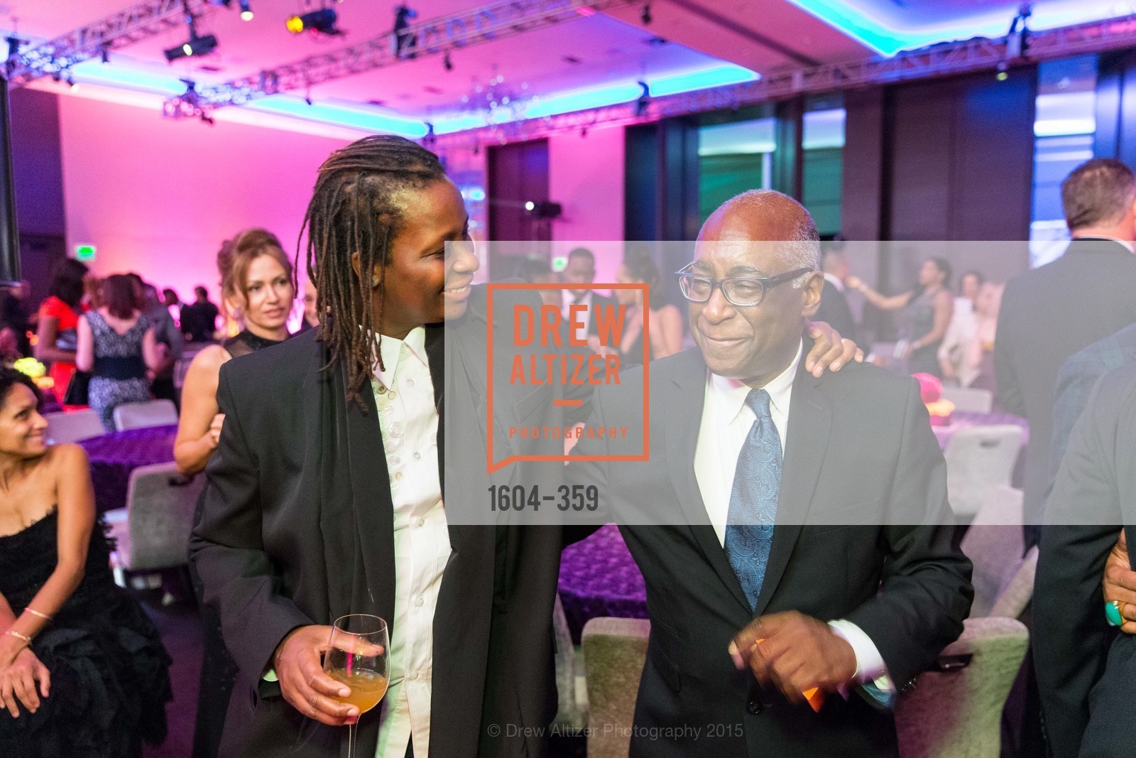 Mickalene Thomas, Michael Warr, 2015 MoAD Gala: Finding the I in Diaspora, MoAD Museum & The St. Regis. MoAD Museum & The St. Regis, October 9th, 2015, Photo #1604-359 Mickalene Thomas, Michael Warr, Photo #1604-359