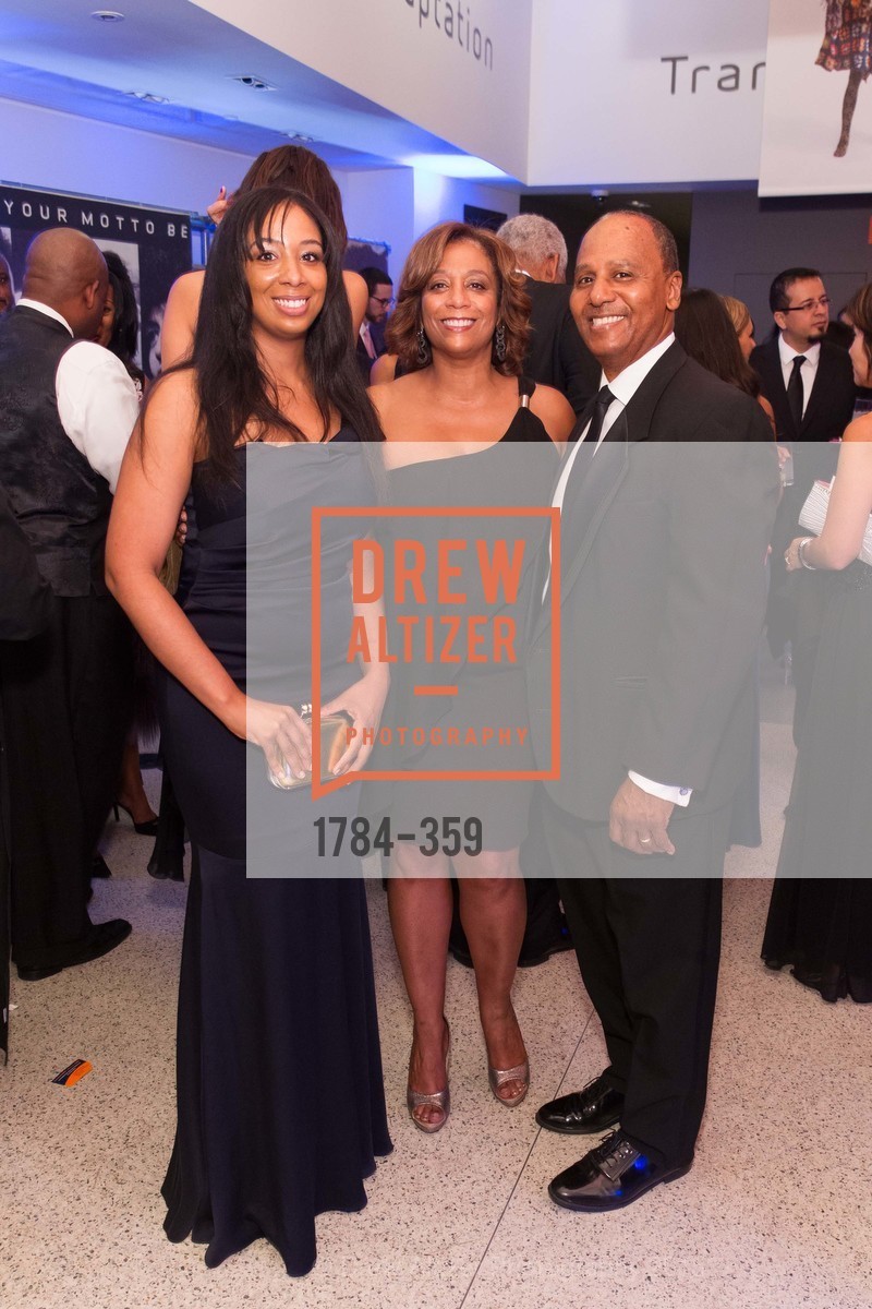 Erica Williams, Sonia Johnson Williams, Henry Williams, 2015 MoAD Gala: Finding the I in Diaspora, MoAD Museum & The St. Regis. MoAD Museum & The St. Regis, October 9th, 2015, Photo #1784-359 Erica Williams, Sonia Johnson Williams, Henry Williams, Photo #1784-359