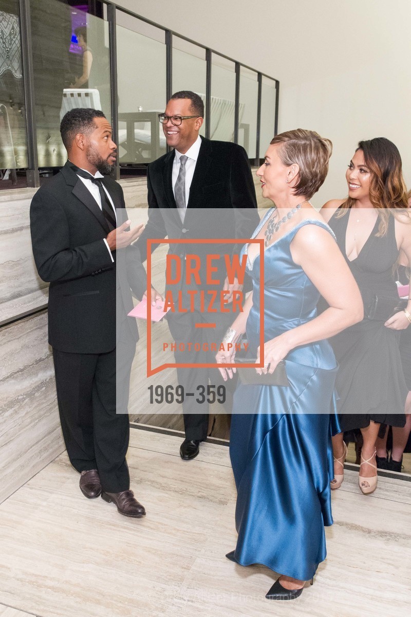 Stephen DeBerry, Fred Blackwell, Cristin DeBerry, 2015 MoAD Gala: Finding the I in Diaspora, MoAD Museum & The St. Regis. MoAD Museum & The St. Regis, October 9th, 2015, Photo #1969-359 Stephen DeBerry, Fred Blackwell, Cristin DeBerry, Photo #1969-359