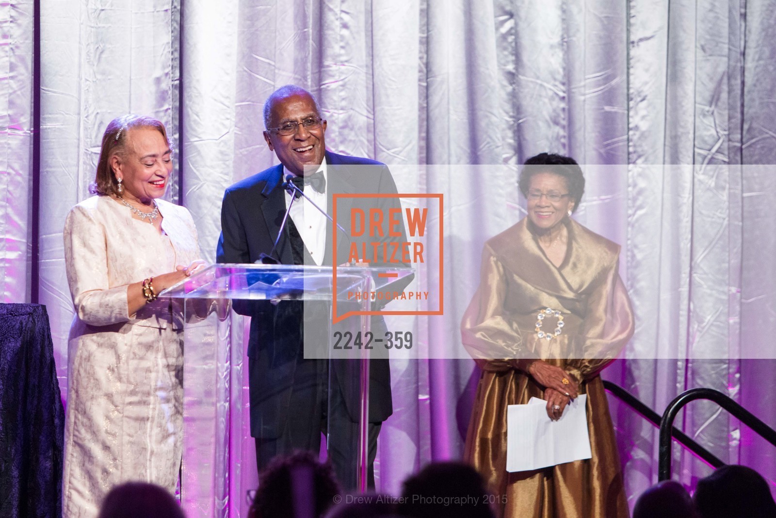 Jewelle Taylor Gibbs, James Lowell Gibbs, Belva Davis, 2015 MoAD Gala: Finding the I in Diaspora, MoAD Museum & The St. Regis, October 10th, 2015,Drew Altizer, Drew Altizer Photography, full-service event agency, private events, San Francisco photographer, photographer California