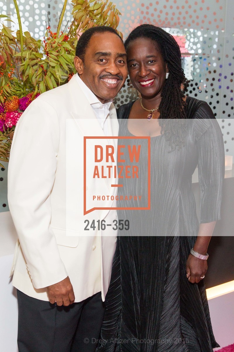 Emmett Carson, Jackie Carson, 2015 MoAD Gala: Finding the I in Diaspora, MoAD Museum & The St. Regis. MoAD Museum & The St. Regis, October 9th, 2015, Photo #2416-359 Emmett Carson, Jackie Carson, Photo #2416-359