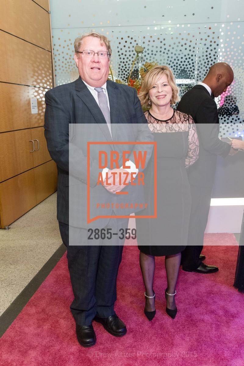 William Cahill, Gayle Cahill, 2015 MoAD Gala: Finding the I in Diaspora, MoAD Museum & The St. Regis. MoAD Museum & The St. Regis, October 9th, 2015, Photo #2865-359 William Cahill, Gayle Cahill, Photo #2865-359