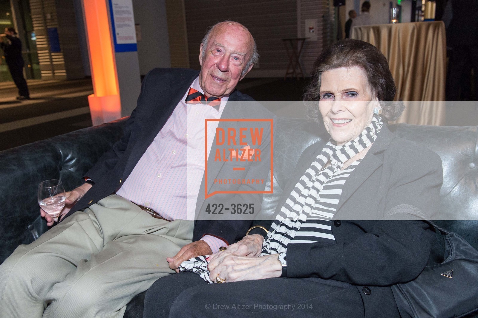 George Shultz, Lucy Jewett, Photo #422-3625