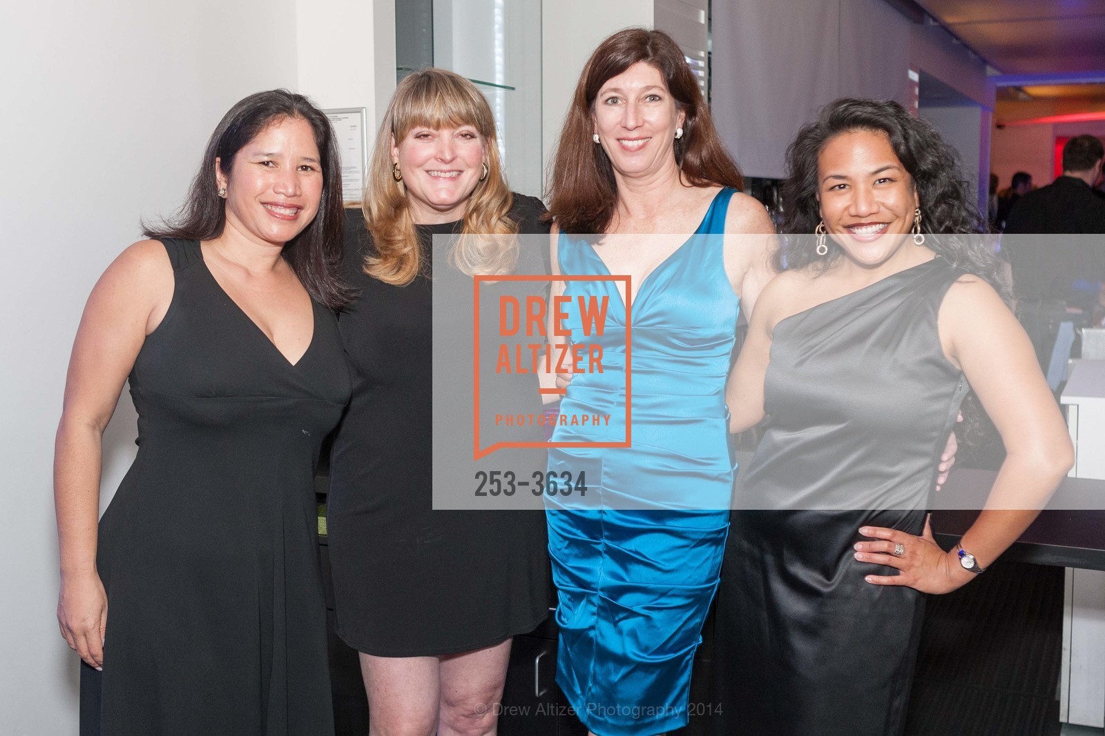 Amanda Sargisson, Renee Goldstein, Tricia O'Brien, Mimi Pasicatan, JLSF ANNUAL FASHION SHOW Launch Party, US, February 20th, 2014, Photo #253-3634 Amanda Sargisson, Renee Goldstein, Tricia O'Brien, Mimi Pasicatan, Photo #253-3634