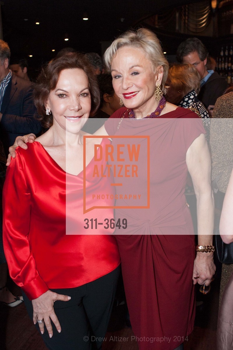 Yaya Cantu, Sandra Lloyd, Photo #311-3649
