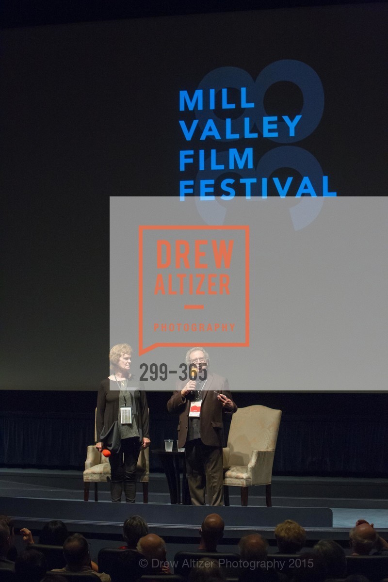 Zoe Elton, Mark Fishkin, Mill Valley Film Festival 2015 Tribute to Ian McKellen, Christopher B. Smith Rafael Film Center. Christopher B. Smith Rafael Film Center , . 1118 Fourth Street, October 10th, 2015, Photo #299-365 Zoe Elton, Mark Fishkin, Photo #299-365