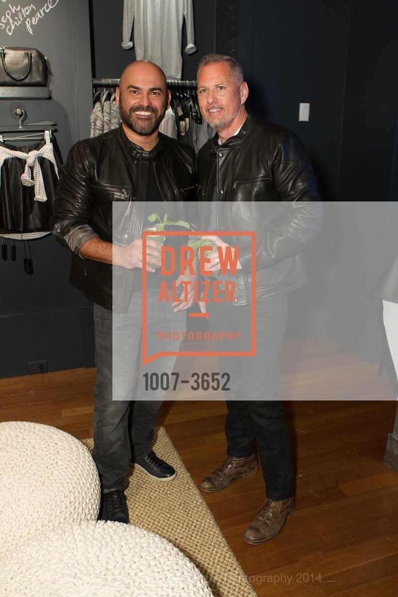 Ruben Lopez, Roy Hunt, BANANA REPUBLIC | Room 7, US, August 7th, 2014, Photo #1007-3652 Ruben Lopez, Roy Hunt, Photo #1007-3652