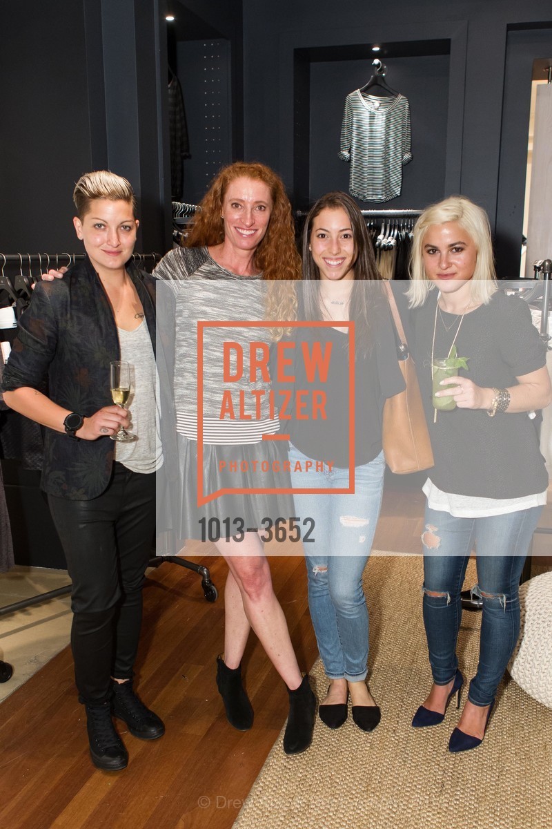 Julia Leyva, Julie Rosen, Blair WIlliams, BANANA REPUBLIC | Room 7, US, August 7th, 2014, Photo #1013-3652 Julia Leyva, Julie Rosen, Blair WIlliams, Photo #1013-3652
