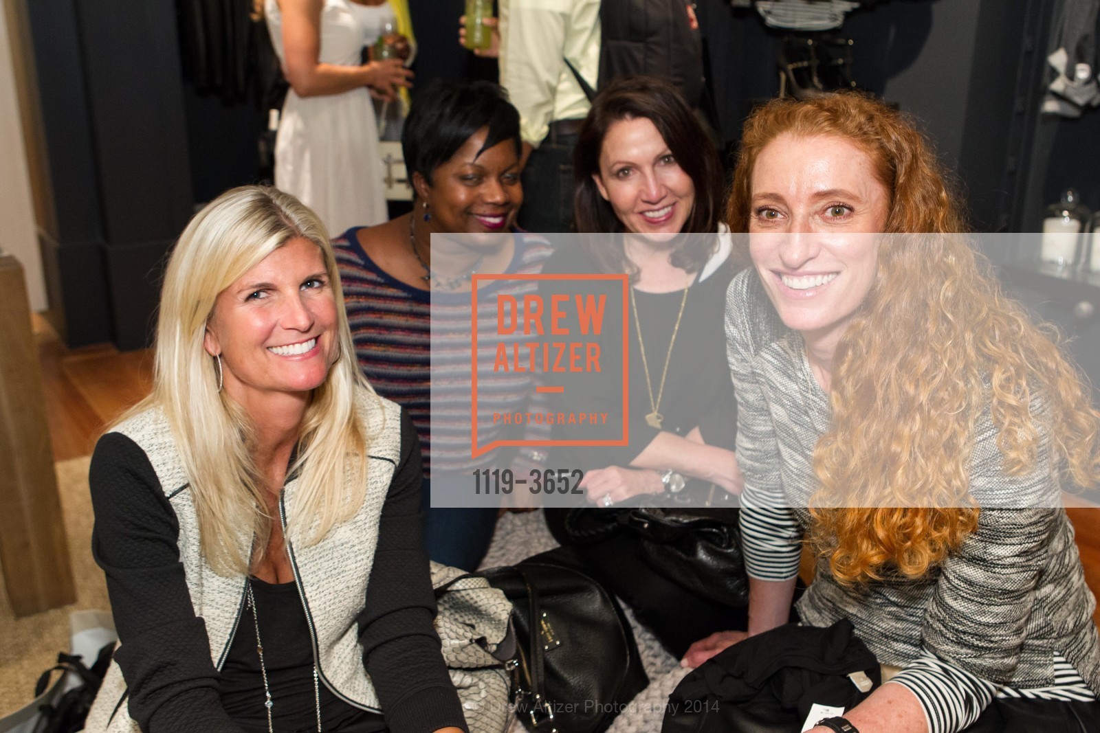 Ann Doyle, Jennifer Adams, Shiela Peters, Julie Rosen, BANANA REPUBLIC | Room 7, US, August 7th, 2014, Photo #1119-3652 Ann Doyle, Jennifer Adams, Shiela Peters, Julie Rosen, Photo #1119-3652