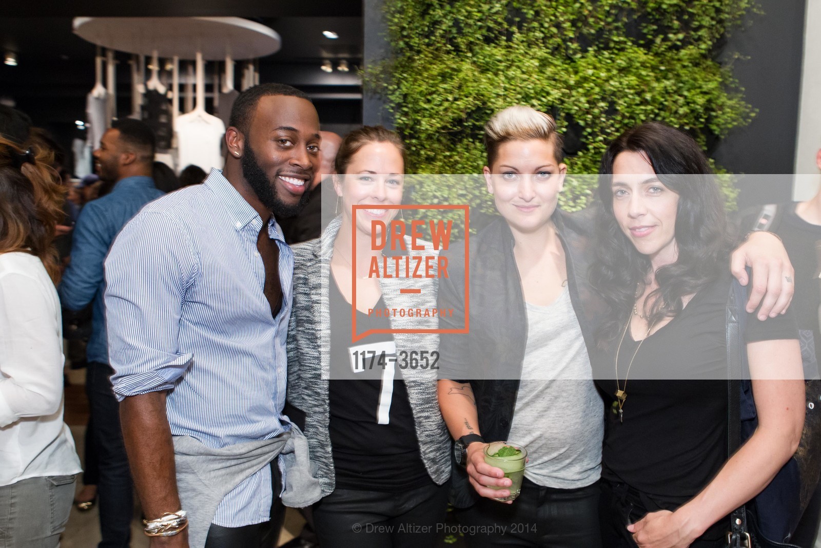 Phillip Holmes, Kasey Hovencamp, Julia Leyva, James Kerr, BANANA REPUBLIC | Room 7, US, August 7th, 2014, Photo #1174-3652 Phillip Holmes, Kasey Hovencamp, Julia Leyva, James Kerr, Photo #1174-3652