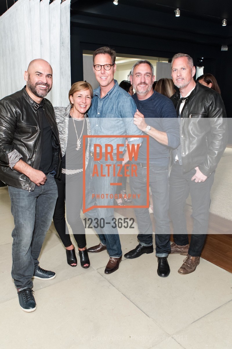 Ruben Lopez, Tammy Fabbri, Patrick Sharp, Neal Smith, Roy Hunt, BANANA REPUBLIC | Room 7, US, August 7th, 2014, Photo #1230-3652 Ruben Lopez, Tammy Fabbri, Patrick Sharp, Neal Smith, Roy Hunt, Photo #1230-3652