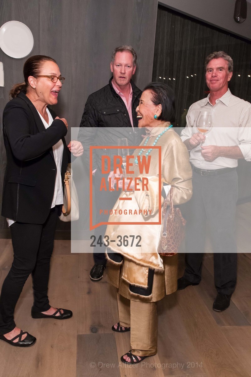 Michael Murphy, Cecilia Chang, Charles Mazzola, CRYSTAL JADE Dinner, US, November 13th, 2014, Photo #243-3672 Michael Murphy, Cecilia Chang, Charles Mazzola, Photo #243-3672