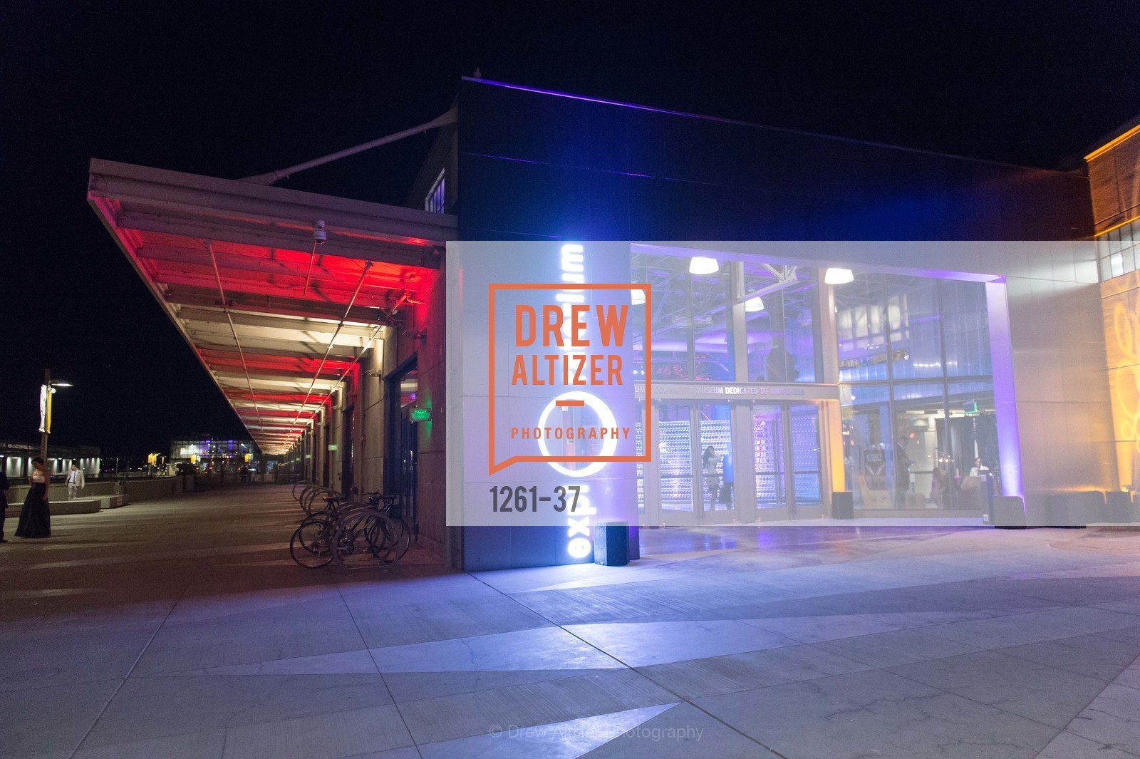 Extras, EXPLORATORIUM SPRING GALA: Catalyze Your Curiosity, April 16th, 2015, Photo,Drew Altizer, Drew Altizer Photography, full-service event agency, private events, San Francisco photographer, photographer California
