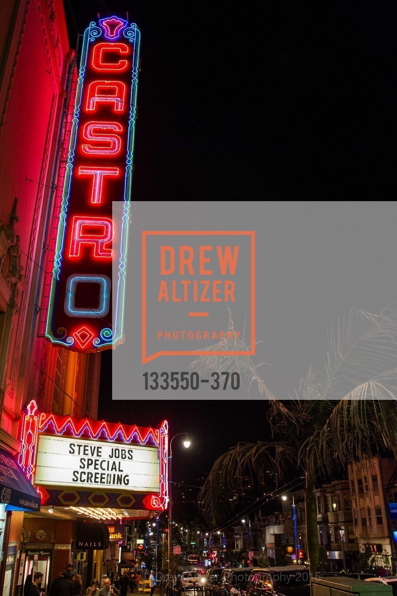 The Castro Theater, SAN FRANCISCO SPECIAL SCREENING OF STEVE JOBS PRESENTED BY UNIVERSAL PICTURES, OCTOBER 9, 2015 AT THE CASTRO THEATRE, Castro Theater. The CAstro Theater, . 429 Castro, October 9th, 2015, Photo #133550-370 The Castro Theater, Photo #133550-370
