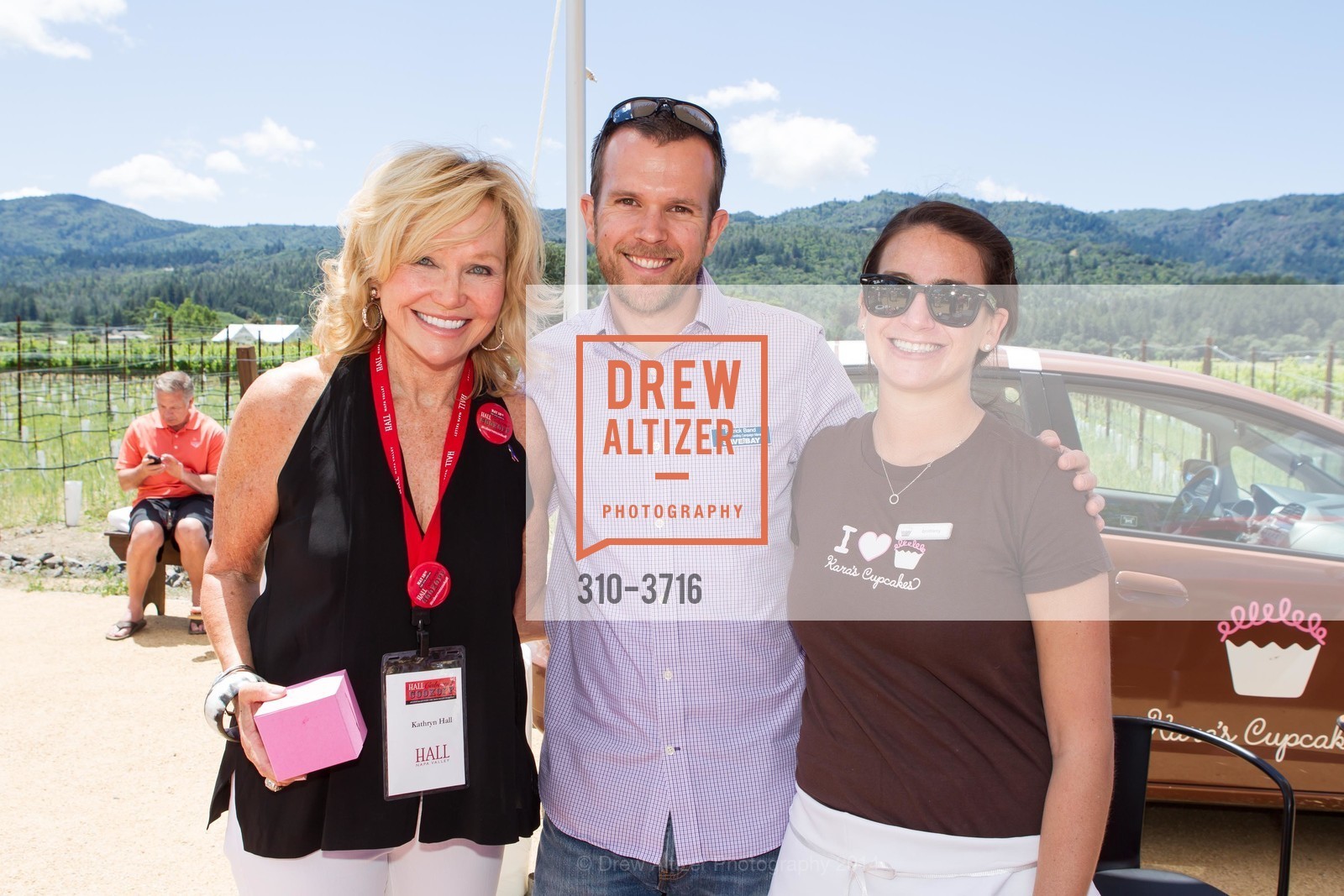 Kathryn Hall, Patrick Band, Brittany Solomon, 5th Annual HALL Cabernet Cookoff, US, May 18th, 2014, Photo #310-3716 Kathryn Hall, Patrick Band, Brittany Solomon, Photo #310-3716