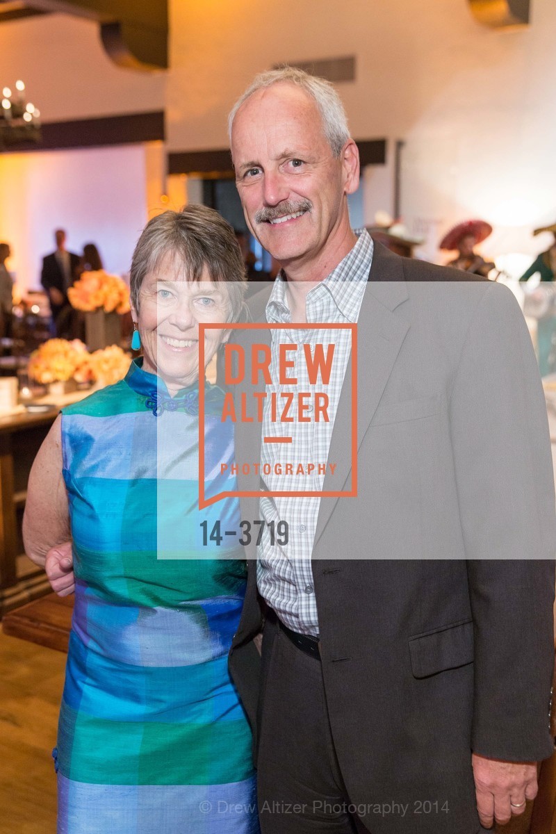 Holly Middleton, Craig Middleton, UCSF Gives the Boot to Breast Cancer, US, September 12th, 2014, Photo #14-3719 Holly Middleton, Craig Middleton, Photo #14-3719