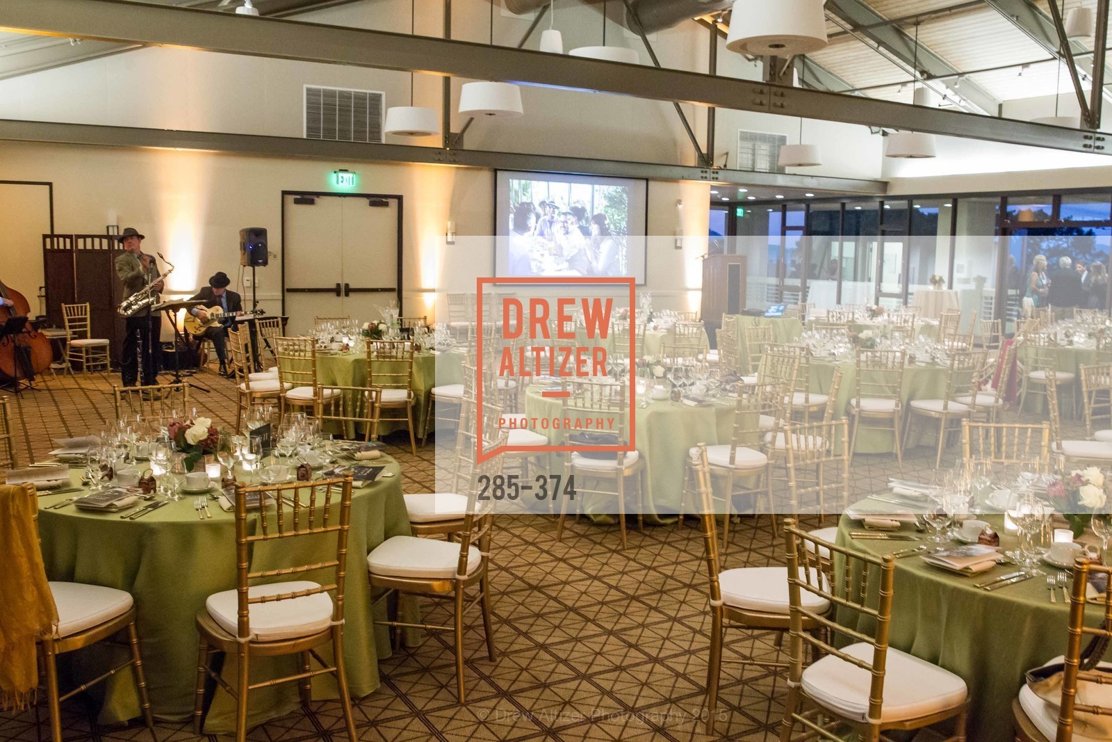 Atmosphere, Greenbelt Alliance Presents: Savor the Greenbelt, Presidio Officers' Club, Ortega Ballroom. Presidio Officers' Club, Ortega Ballroom. 50 Moraga Ave, October 13th, 2015, Photo #285-374 Atmosphere, Photo #285-374