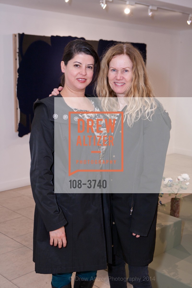Angie Perez, Leslie Kaye, Private Reception for THE PORCELAIN SPLENDOR OF VLADIMIR KANEVSKY: NEW SCULPTURES, US, November 14th, 2014, Photo #108-3740 Angie Perez, Leslie Kaye, Photo #108-3740