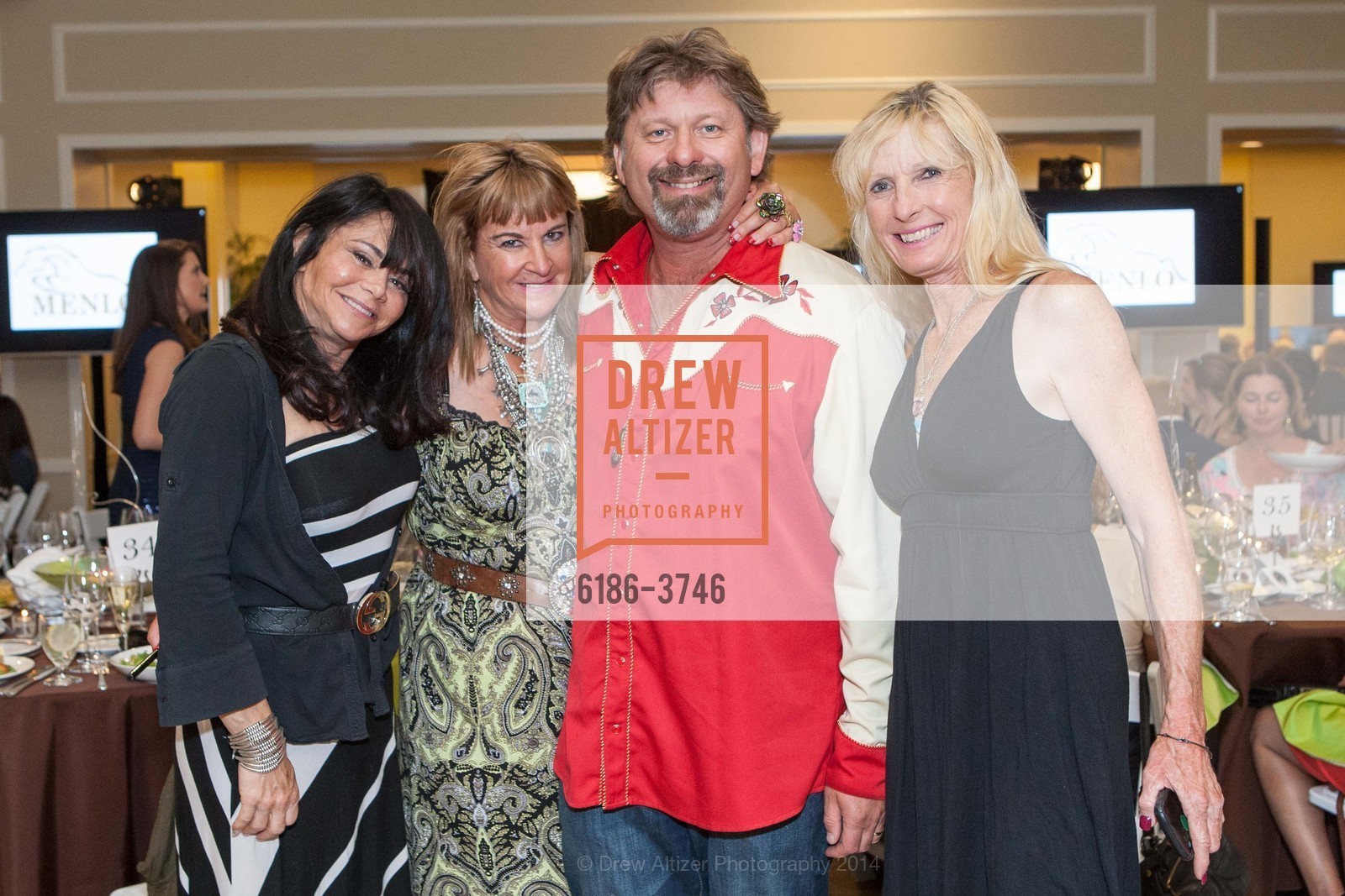 Marguerite Errico, Meg Jacobs, Earl Joslin, Victoria Faerber, MENLO CHARITY HORSE SHOW Gala Dinner, US, August 8th, 2014, Photo #6186-3746 Marguerite Errico, Meg Jacobs, Earl Joslin, Victoria Faerber, Photo #6186-3746