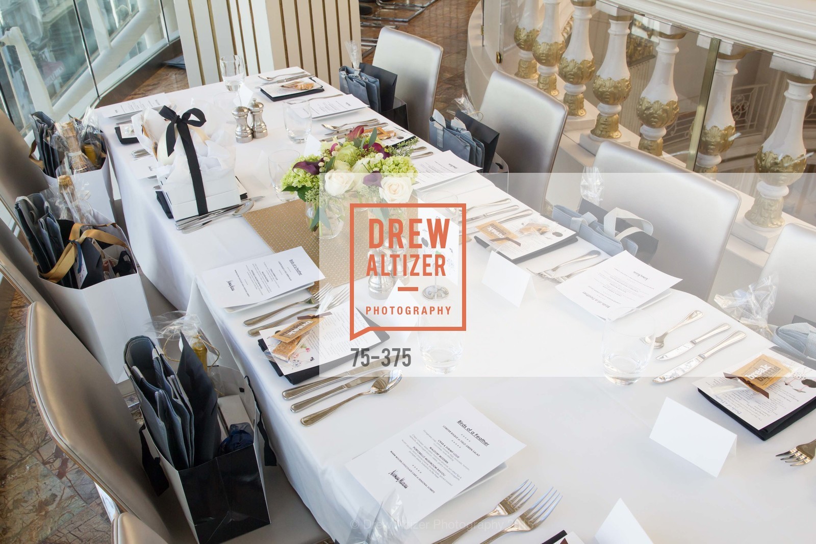 Atmosphere, SF Zoo Auxiliary Hosts Birds of a Feather Luncheon, Neiman Marcus, Rotunda. Level Four, 150 Stockton St, October 14th, 2015,Drew Altizer, Drew Altizer Photography, full-service agency, private events, San Francisco photographer, photographer california