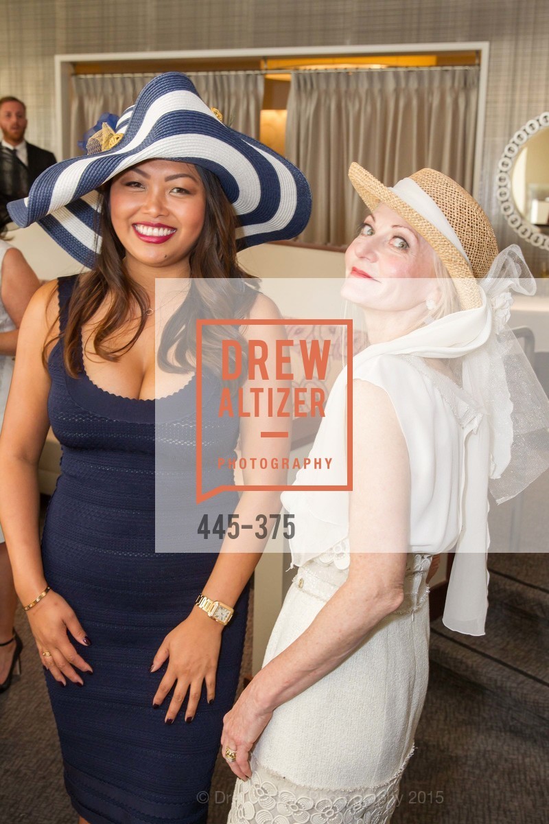 Sunnie Heng, Diane Carlson, SF Zoo Auxiliary Hosts Birds of a Feather Luncheon, Neiman Marcus, Rotunda. Neiman Marcus, Rotunda. Level Four, 150 Stockton St, October 14th, 2015, Photo #445-375 Sunnie Heng, Diane Carlson, Photo #445-375