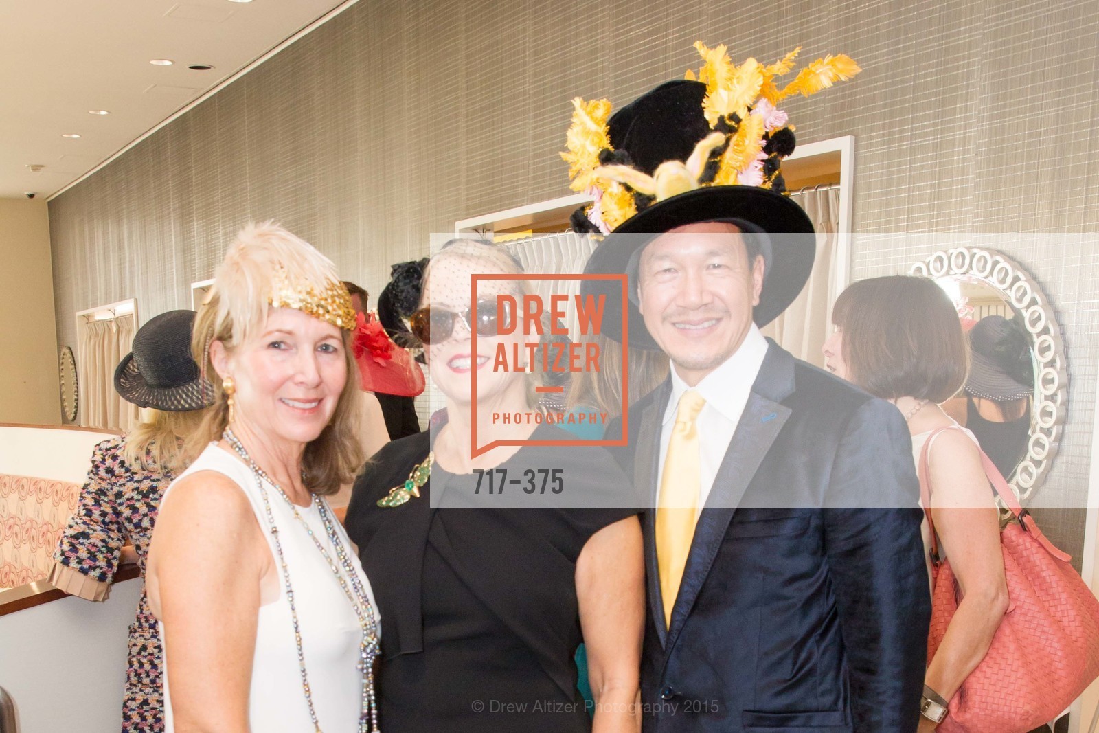 Janie Friend, Nonie Green, Tim Wu, SF Zoo Auxiliary Hosts Birds of a Feather Luncheon, Neiman Marcus, Rotunda. Level Four, 150 Stockton St, October 14th, 2015,Drew Altizer, Drew Altizer Photography, full-service agency, private events, San Francisco photographer, photographer california