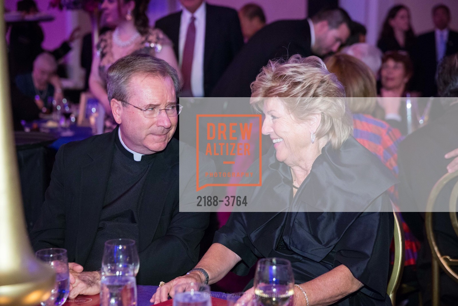 Father Gary Thomas, Judy Marcus, METROPOLIS OF SAN FRANICSCO GALA Honoring GEORGE & JUDY MARCUS, US, November 16th, 2014, Photo #2188-3764 Father Gary Thomas, Judy Marcus, Photo #2188-3764
