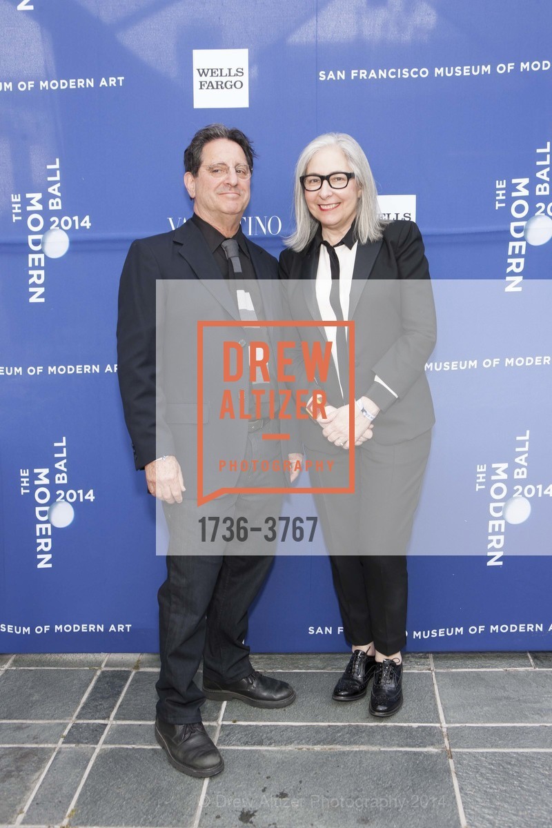 Rick Oginz, Laurie Starr, 2014 MODERN BALL - Red Carpet / Step & Repeat, US, April 30th, 2014, Photo #1736-3767 Rick Oginz, Laurie Starr, Photo #1736-3767